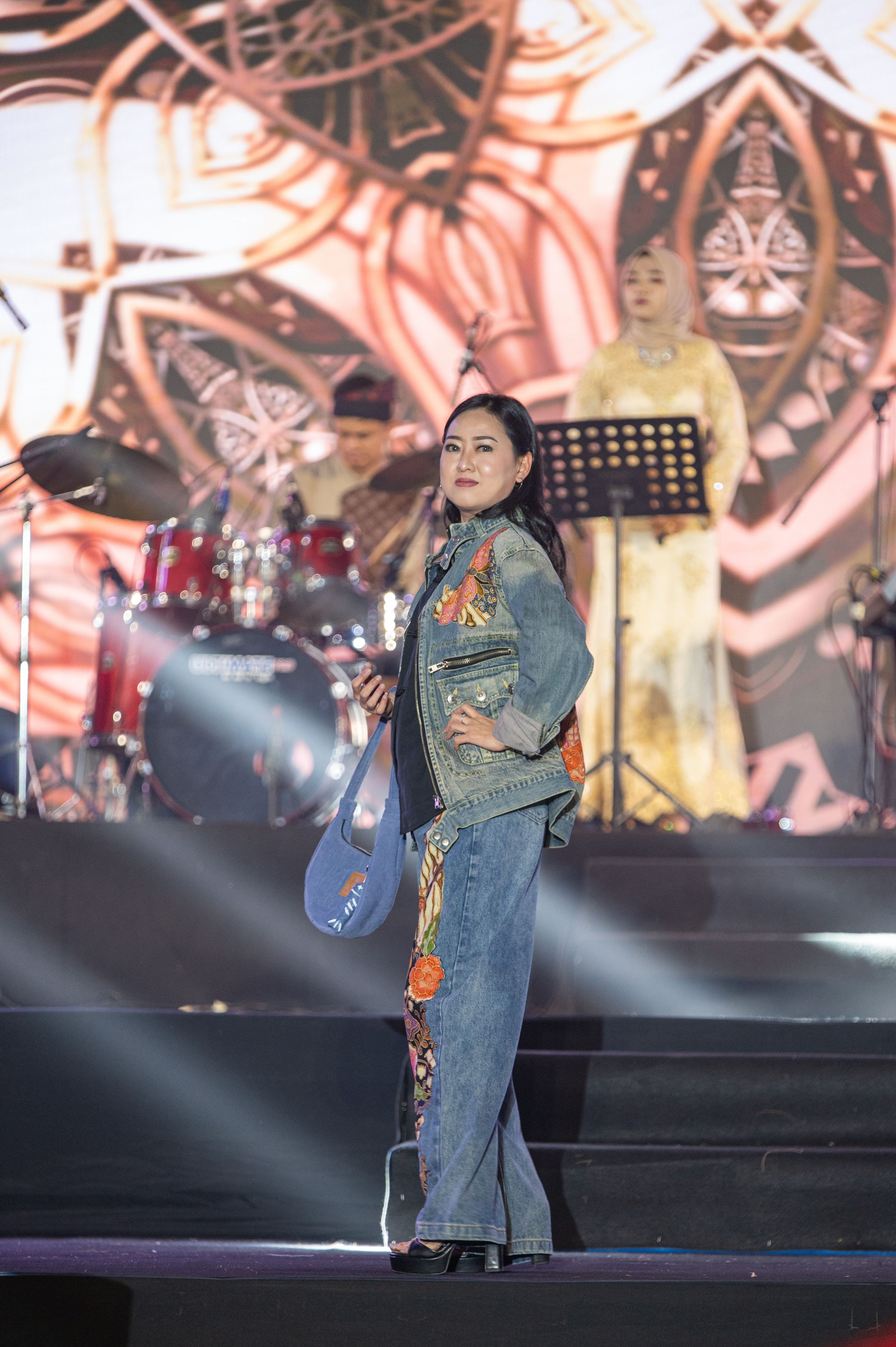 Model in sustainable denim clothing